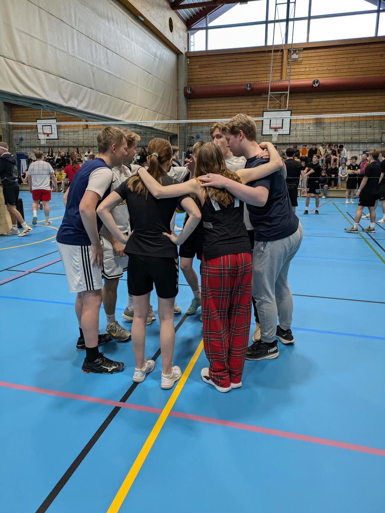 Motivsjonsprat før volleyballkamp